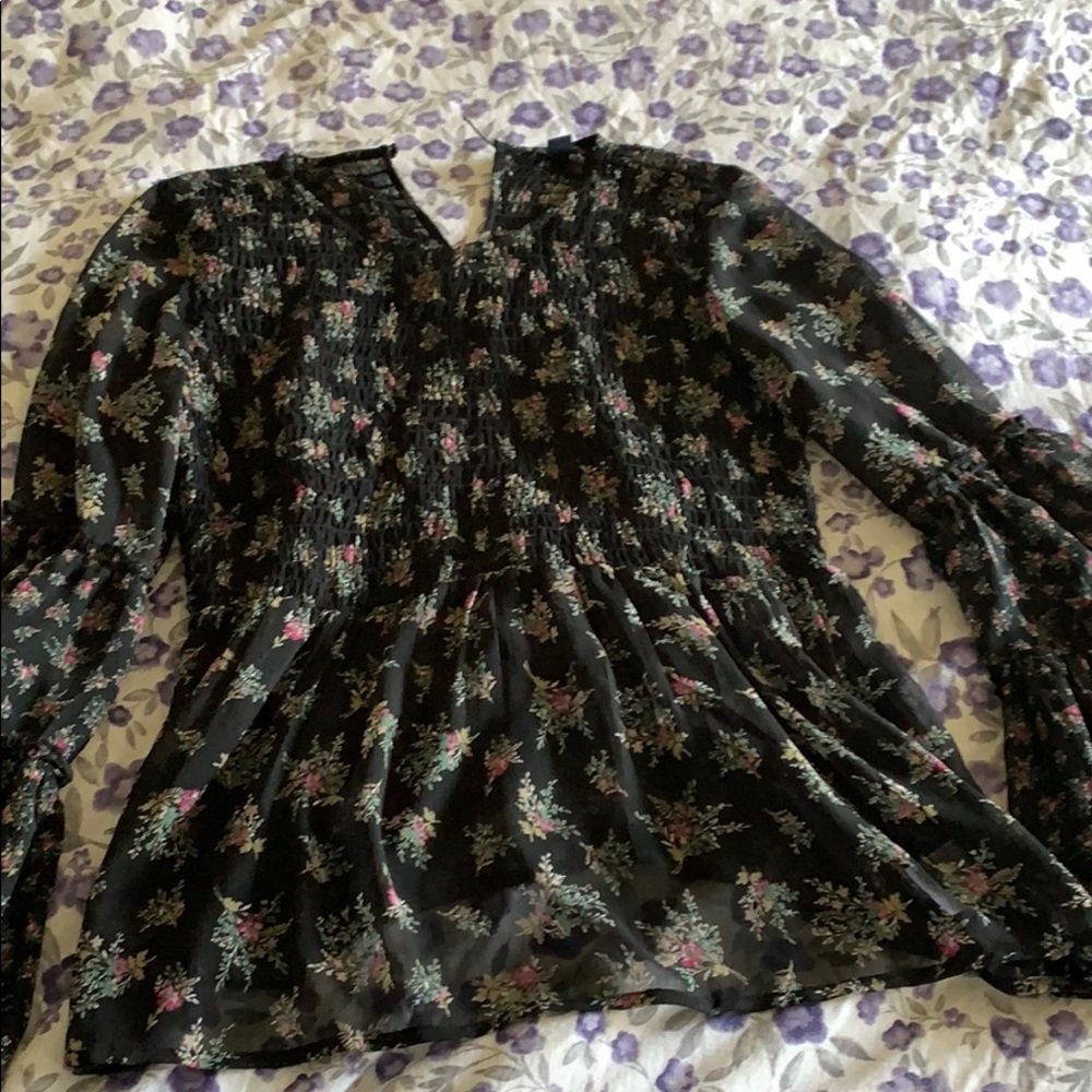 American Eagle long sleeve blouse.